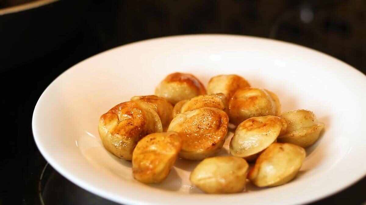 Frittierte Pelmeni
